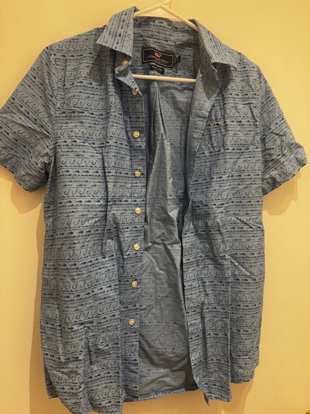 Vineyard Vines youth L large blue button down fishing whale fish hooks preppy